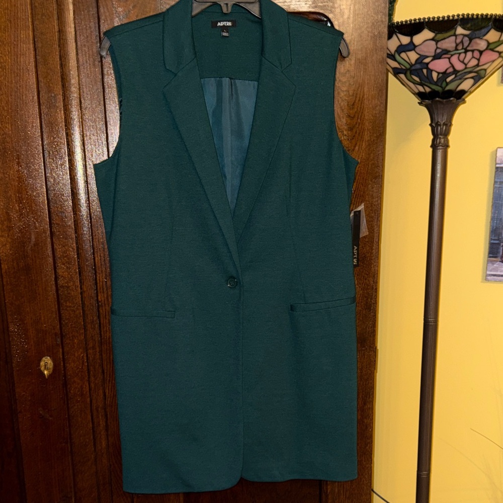 Apt. 9 Dark Pine Green Sleeveless Blazer Style Long Vest